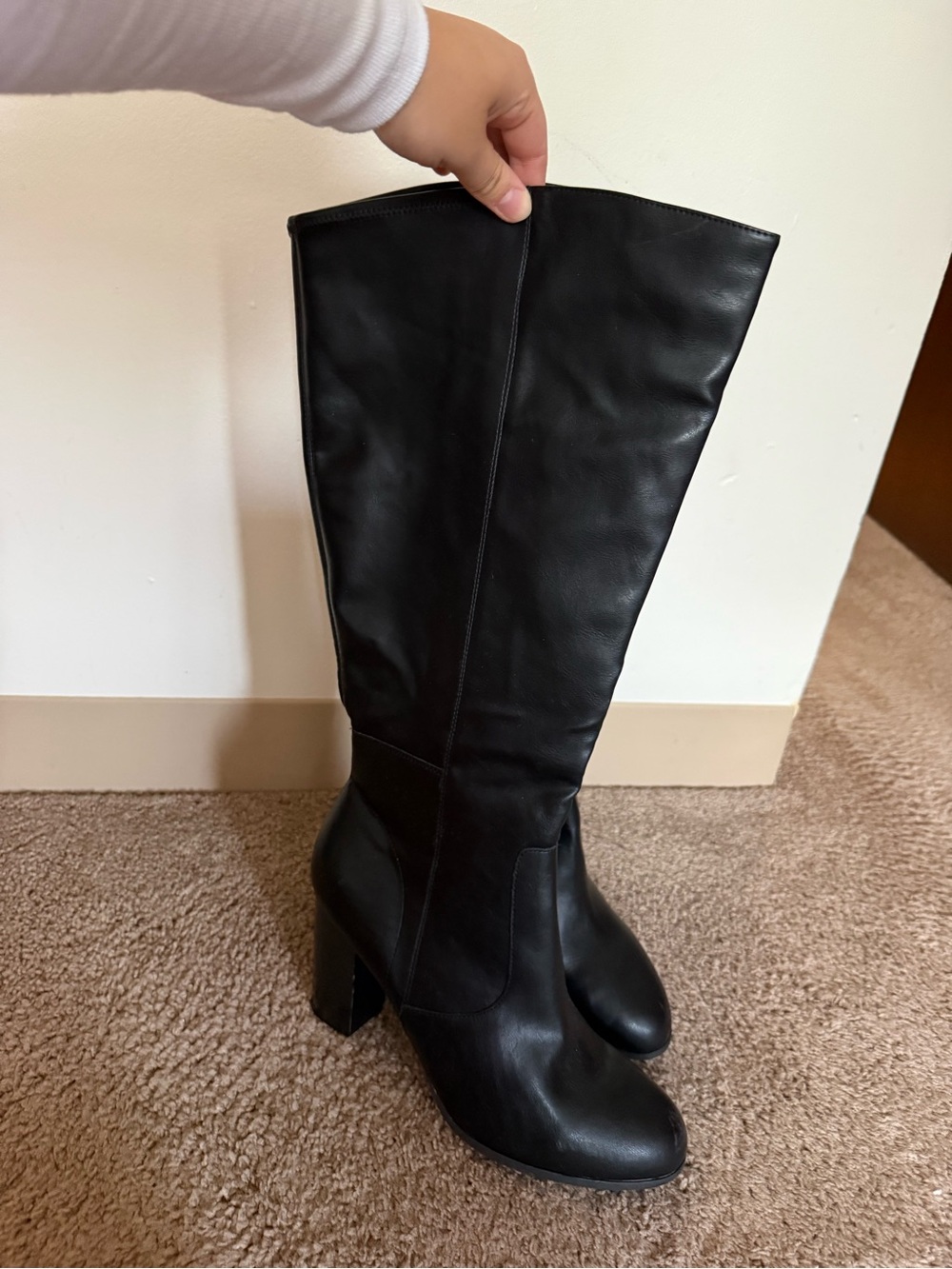 Style & Co Womens. Addyy Knee-High Boots